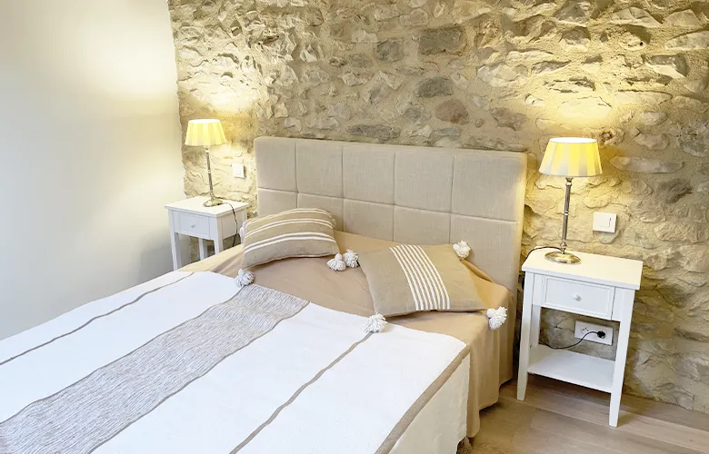 Photo chambre gîte les marronniers, gîte les Eygriès, gîtes du Rocher d'Ongles