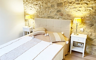 photo chambre 4 les marronniers, gîte les Eygriès, gîtes du Rocher d'Ongles